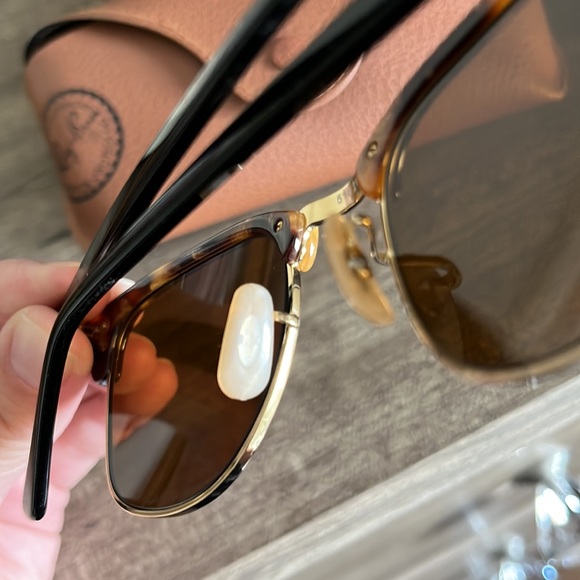 Ray-Ban Clubmaster classic tortoise - Picture 5 of 9